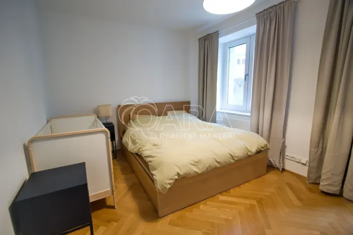 Pronájem bytu 2+kk, Praha, Rybalkova, 68 m2