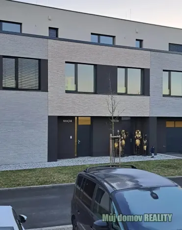 Pronájem rodinného domu, Praha - Jinonice, Nyklíčkova, 200 m2