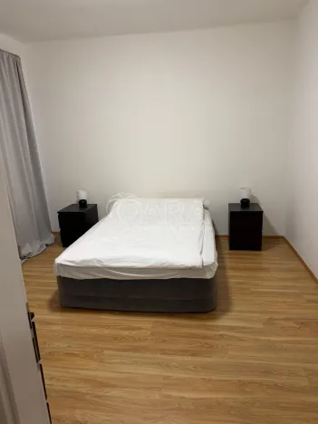 Pronájem bytu 3+1, Praha, Italská, 80 m2