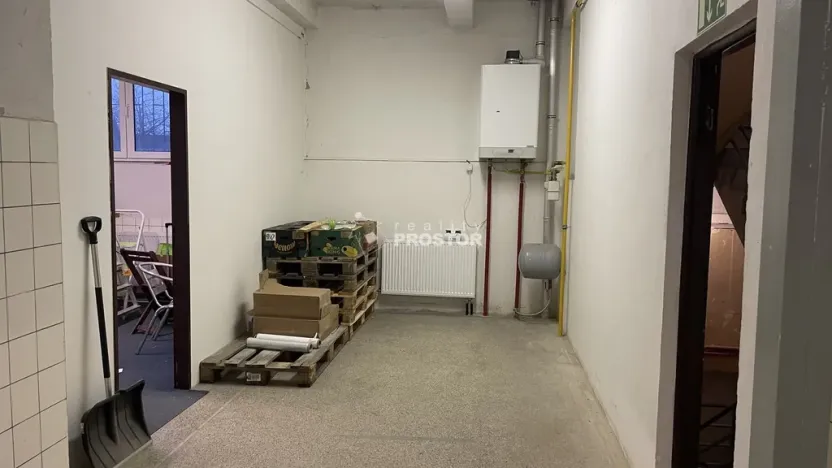 Pronájem skladu, Jirny, Tovární, 179 m2