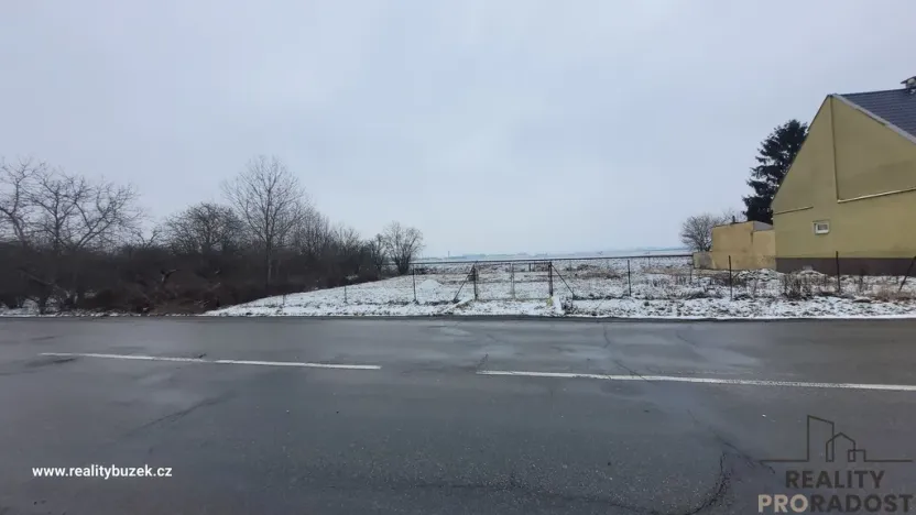 Prodej komerčního pozemku, Holešov, 1037 m2