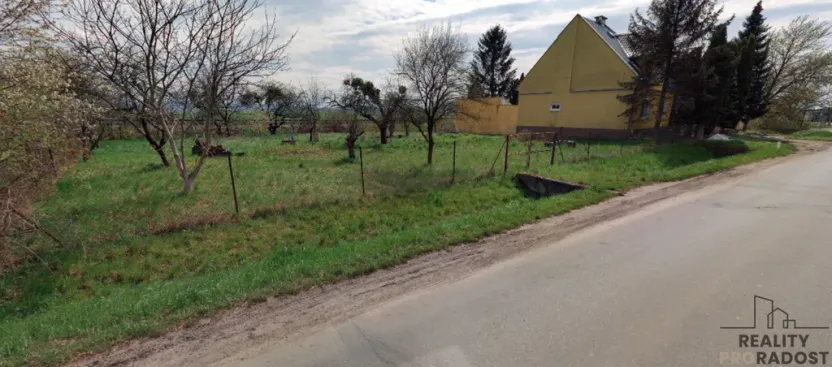 Prodej komerčního pozemku, Holešov, 1037 m2