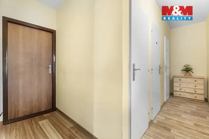 Prodej bytu 4+1, Teplice - Trnovany, Masarykova třída, 87 m2