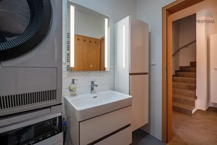 Prodej rodinného domu, Rosice, Malackova, 162 m2