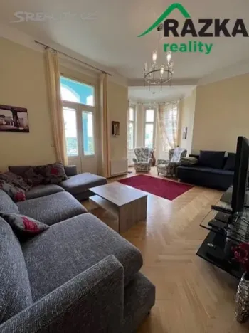 Prodej bytu 3+1, Karlovy Vary - Drahovice, Krále Jiřího, 130 m2