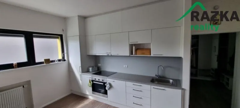 Prodej bytu 2+kk, Praha - Kunratice, Urešova, 67 m2
