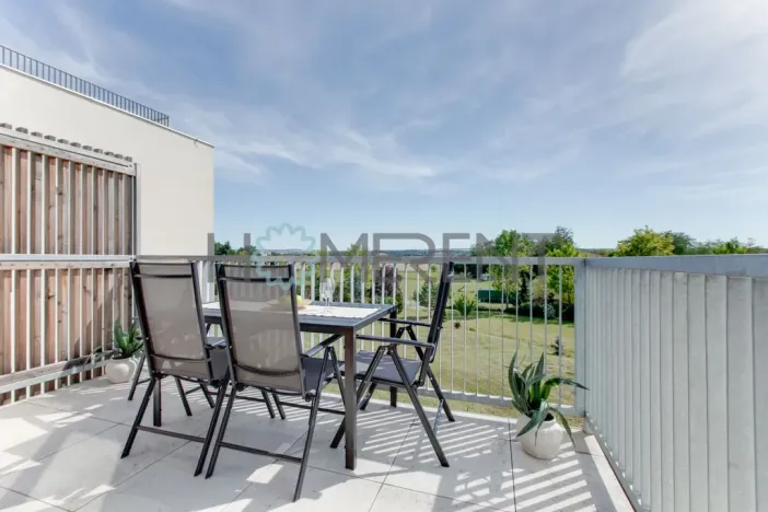 Pronájem bytu 3+kk, Praha, Formanská, 75 m2