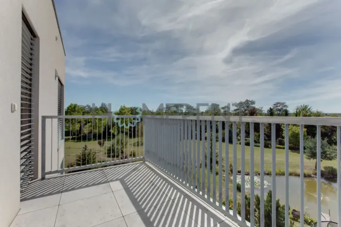 Pronájem bytu 3+kk, Praha, Formanská, 75 m2