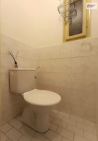 Pronájem bytu 1+kk, Praha - Vinohrady, Hradešínská, 32 m2