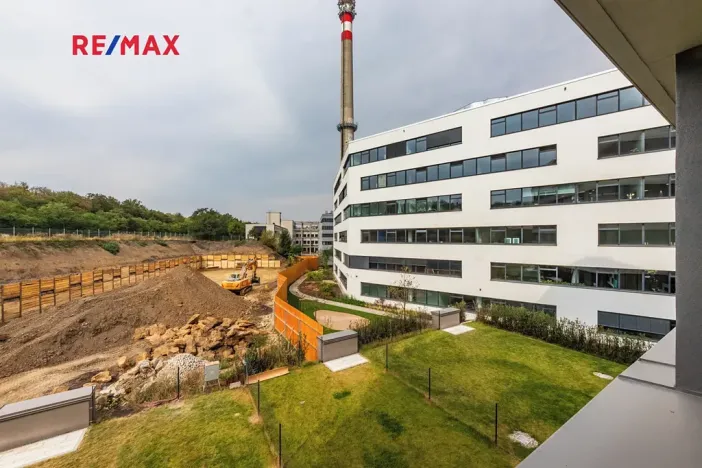 Pronájem bytu 2+kk, Praha - Radlice, U Komína, 53 m2