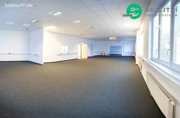 Pronájem skladu, Holoubkov, Plzeňská, 800 m2