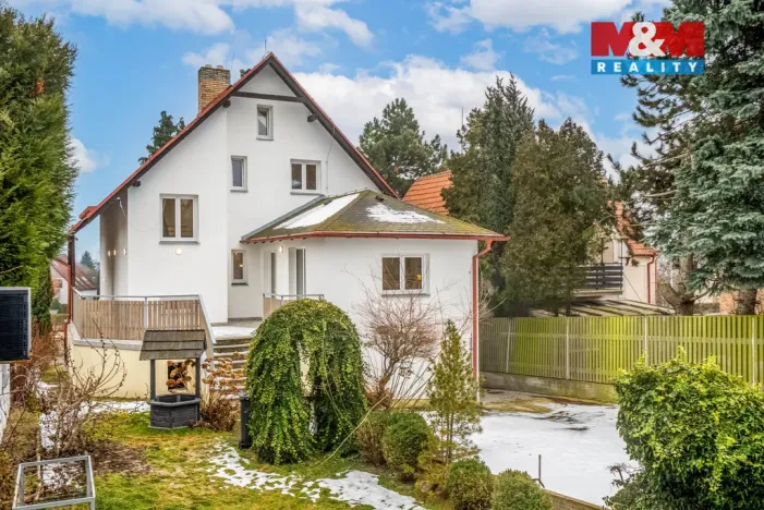 Prodej rodinného domu, Praha - Horní Počernice, Jasenná, 292 m2