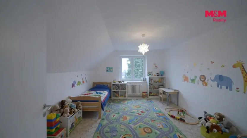 Prodej rodinného domu, Praha - Horní Počernice, Jasenná, 292 m2