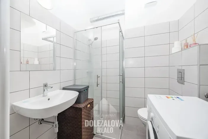 Pronájem bytu 1+kk, Třešť, Nádražní, 32 m2