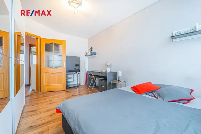 Prodej bytu 3+1, Neratovice, Dr. E. Beneše, 68 m2