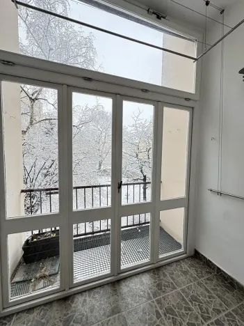 Pronájem bytu 3+1, Praha, Kolínská, 93 m2