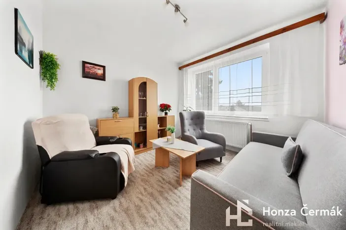 Prodej bytu 3+1, Pohořelice, 68 m2