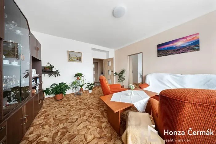 Prodej bytu 3+1, Pohořelice, 68 m2