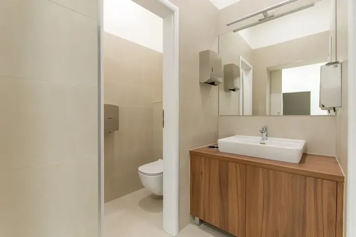 Pronájem kanceláře, Praha - Nové Město, Krakovská, 120 m2