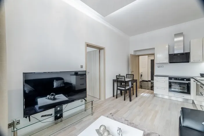 Pronájem bytu 2+kk, Praha - Holešovice, Šimáčkova, 50 m2