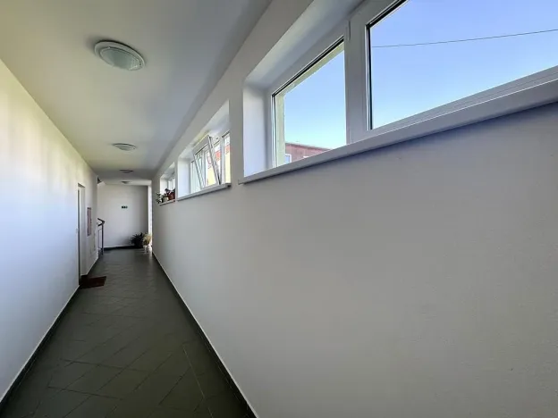 Pronájem bytu 1+kk, Brno - Žebětín, Keřová, 32 m2