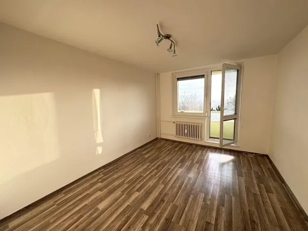 Pronájem bytu 2+1, Hrušovany u Brna, Sídliště, 64 m2