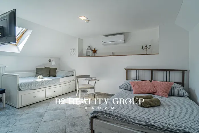 Pronájem rodinného domu, Skalka, 446 m2