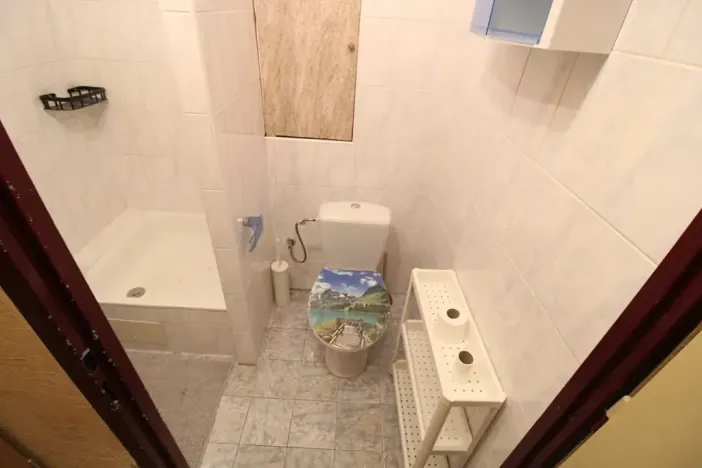 Pronájem bytu 1+kk, Praha - Karlín, Nekvasilova, 28 m2