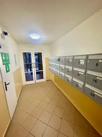 Prodej bytu 2+kk, Praha - Braník, Novodvorská, 40 m2