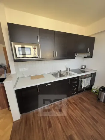 Pronájem bytu 2+1, Benešov, 50 m2