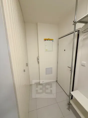 Pronájem bytu 2+kk, Praha - Horní Počernice, Pavlišovská, 56 m2