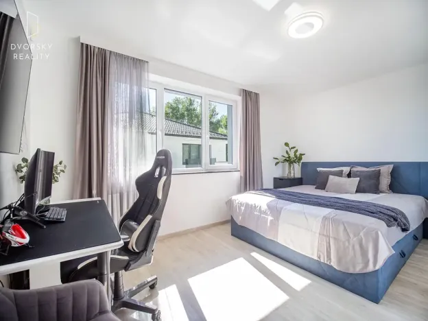 Prodej rodinného domu, Květnice, Krokusová, 243 m2