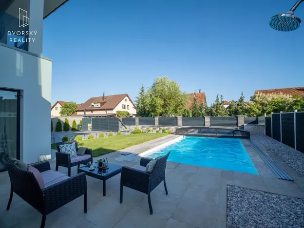 Prodej rodinného domu, Květnice, Krokusová, 243 m2