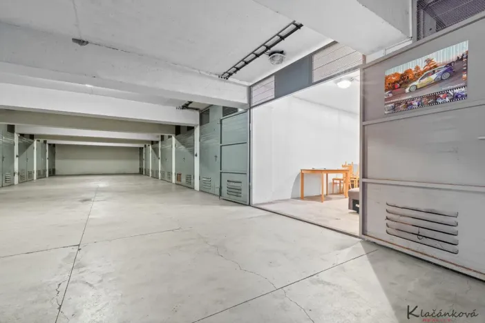 Prodej garáže, Zlín, 12 m2