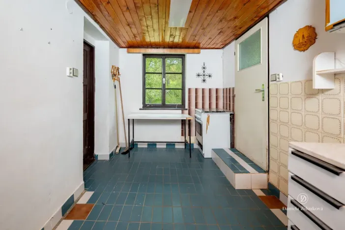 Prodej chaty, Kájov - Staré Dobrkovice, 350 m2