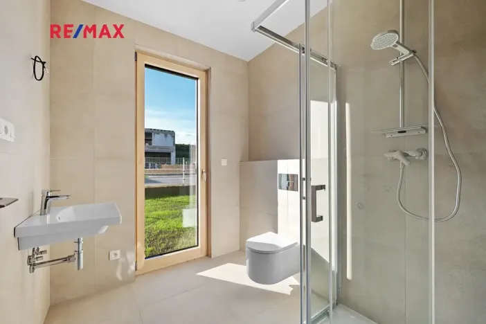 Prodej rodinného domu, Praha - Horní Počernice, Krotitelů, 197 m2