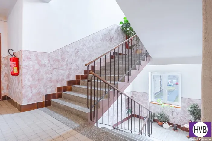 Prodej bytu 1+1, Kladno - Kročehlavy, gen. Píky, 44 m2