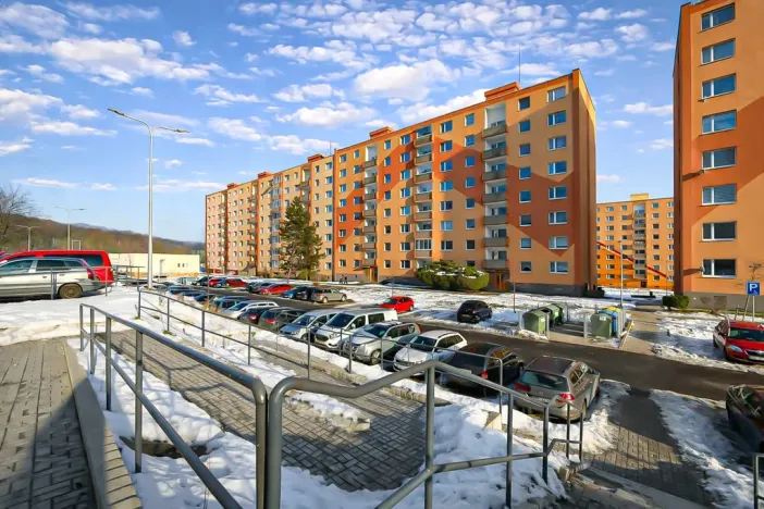 Pronájem bytu 1+1, Jirkov, SNP, 39 m2