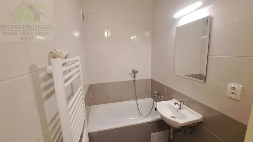 Pronájem bytu 1+kk, Ostrava, Na Fifejdách, 34 m2