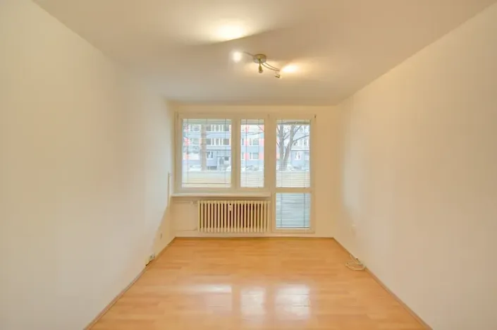 Pronájem bytu 2+kk, Kolín, Moravcova, 42 m2
