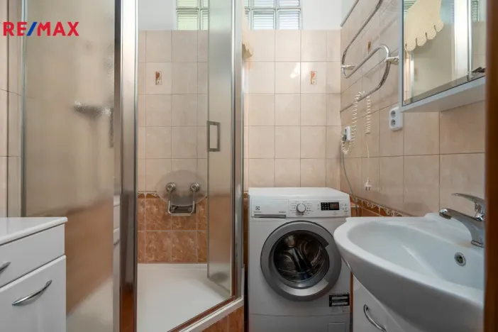 Pronájem bytu 3+1, Hradec Králové - Pražské Předměstí, Horova, 69 m2