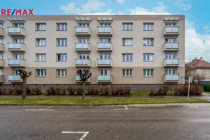 Pronájem bytu 3+1, Hradec Králové - Pražské Předměstí, Horova, 69 m2