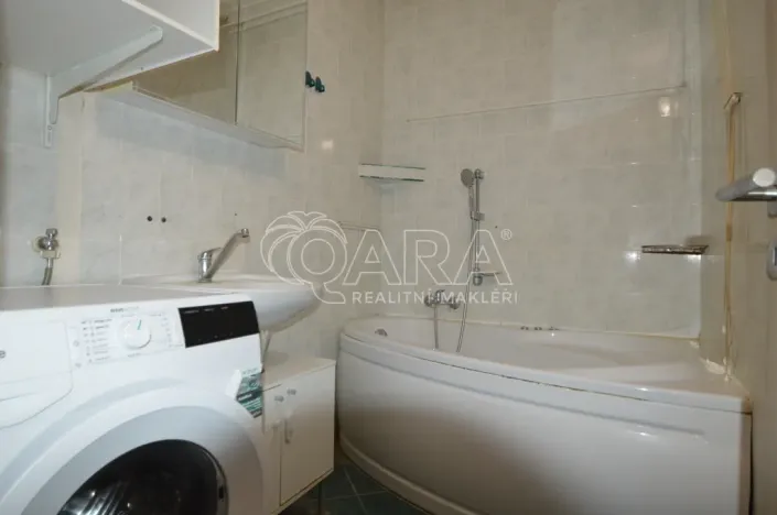 Prodej bytu 3+1, Praha - Kobylisy, Hrubého, 65 m2