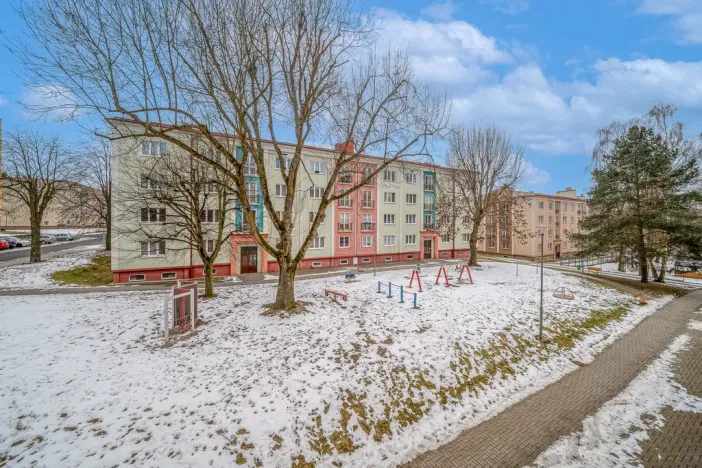 Prodej bytu 2+1, Ostrov, Lidická, 54 m2
