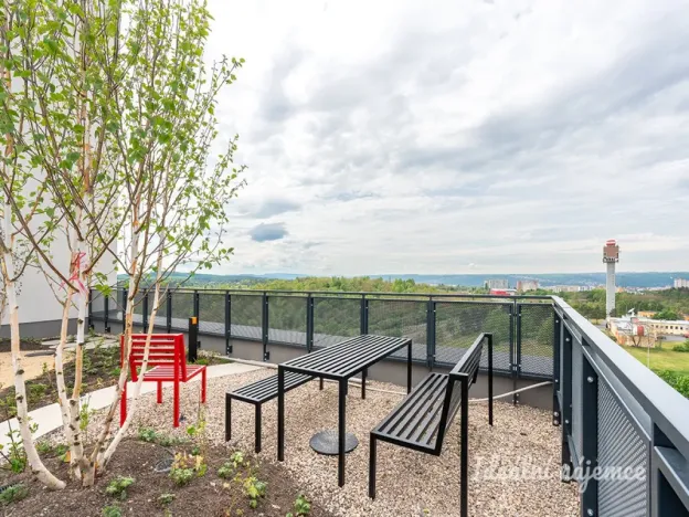 Pronájem bytu 2+kk, Praha - Kamýk, Zimova, 50 m2