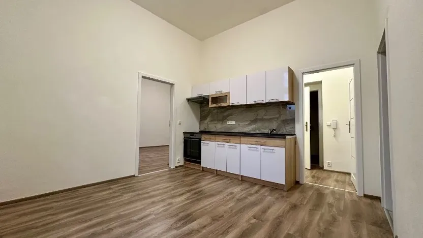 Pronájem bytu 2+kk, Cheb, Židovská, 44 m2