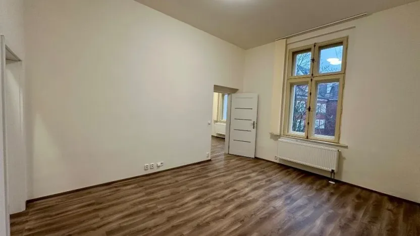 Pronájem bytu 2+kk, Cheb, Židovská, 44 m2