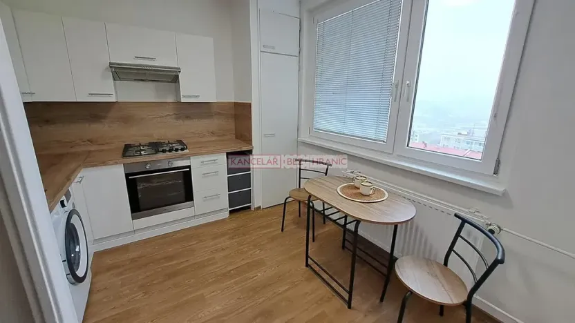 Prodej bytu 2+1, Vsetín, Bratří Hlaviců, 47 m2