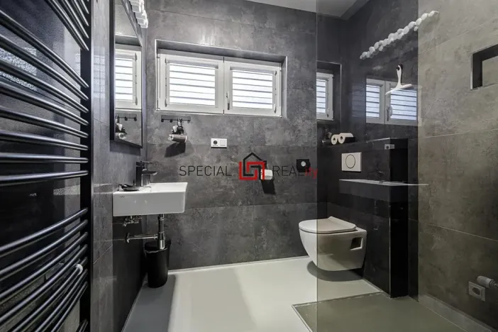 Prodej ubytování, Ostrava, 17. listopadu, 138 m2