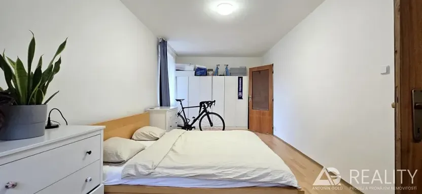 Prodej bytu 2+1, Praha - Dejvice, Krohova, 70 m2